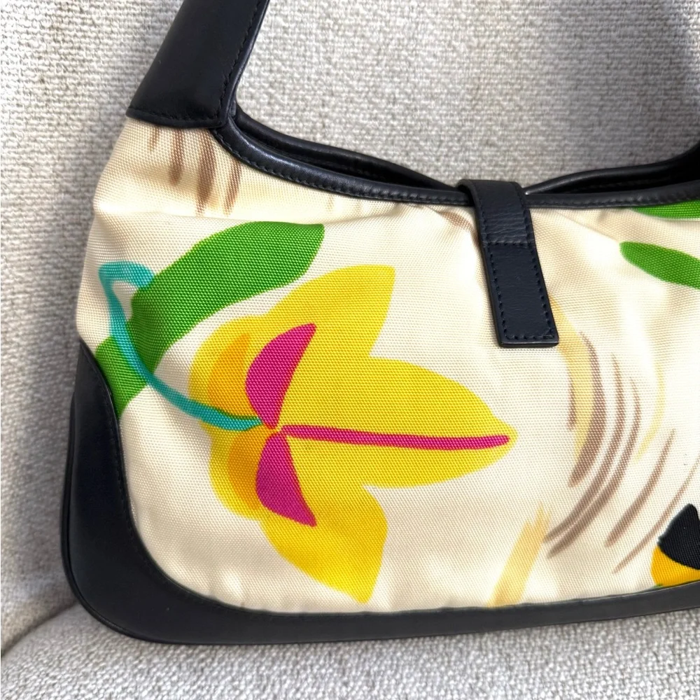 Authentic Gucci small Jackie bag black leather Flora canvas